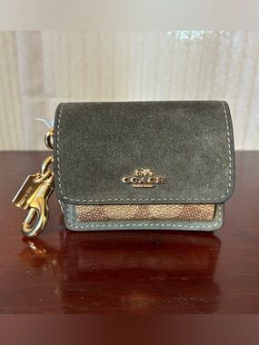 Coach Klare Key Pouch NWT